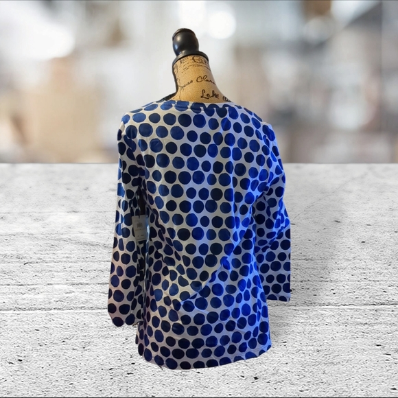 NWT Rafaela textured decorative Tshirt size M - Picture 4 of 10